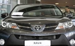 Toyota отзовет почти 3 млн машин из-за дефекта подушек безопасности