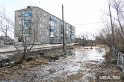 Лужков упрекнул Собянина в неумении сносить пятиэтажки