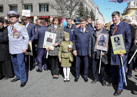 Курсанты Военно-космической академии имени А.Ф. Можайского приняли участие в масштабном шествии «Бессмертного полка»