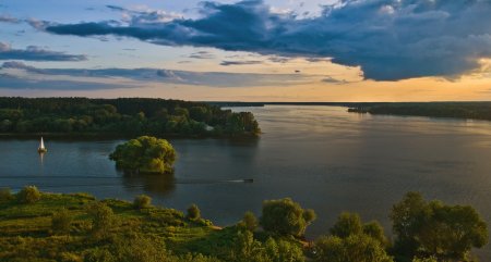 Подмосковье походное: где поставить палатку и сплавиться по реке