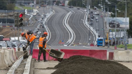 Реконструкцию Аминьевского шоссе завершили раньше срока