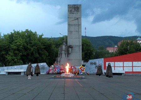 Свечи Памяти зажгли юнармейцы Южного Урала