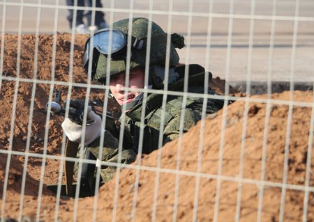 В Поволжье офицеры ЦВО учатся выполнять огневые задачи с помощью компьютерного артиллерийского полигона