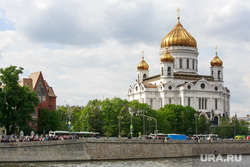 Очередь к мощам Николая Чудотворца в Москве превысила 8 км и уходит в Лужники