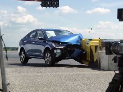 Видео: Hyundai провела краш-тест с живым человеком