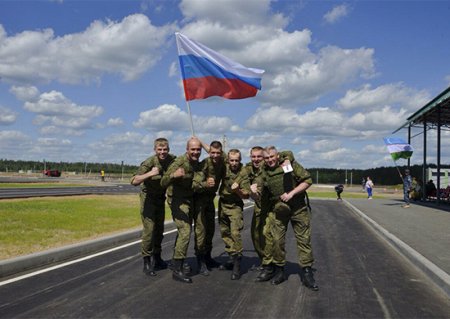 Российская команда второй день подряд удерживает лидерство на международном конкурсе «Дорожный патруль»