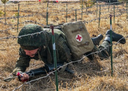 Участники «Военно-медицинской эстафеты» завершили прохождение полосы препятствий