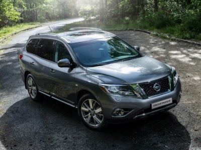 Nissan Pathfinder научат спасать детей и животных