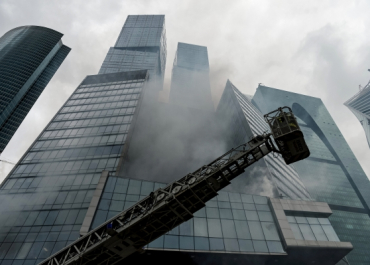 В Москве загорелся строящийся небоскреб Neva Towers