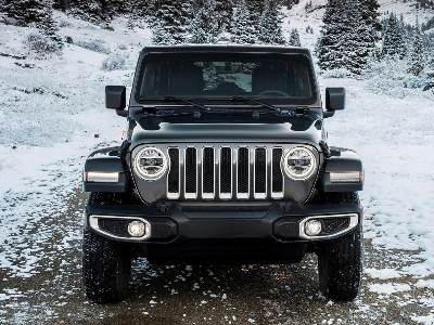 Новый Jeep Wrangler стал более атлетичным