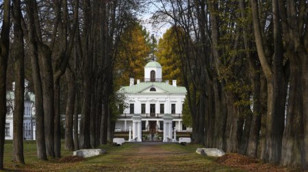 Туристический сезон в возрожденных усадьбах откроют в Середникове 19 мая