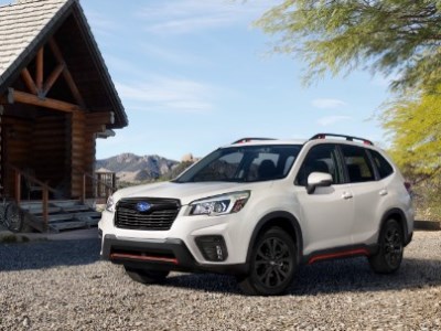 Новый Subaru Forester стал гибридом