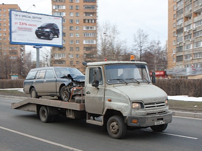 Средний возраст столичных автомобилей преодолел отметку в 10 лет