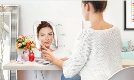 Умное зеркало HiMirror даст профессиональную косметическую консультацию