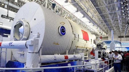 Китай показал модель своей будущей космической станции