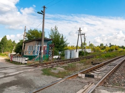 Власти уберут с железнодорожных переездов лишние камеры