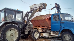 На территории городского округа Серебряные Пруды проводятся мероприятия по зимнему содержанию на автомобильных дорогах общего пользования местного значения.