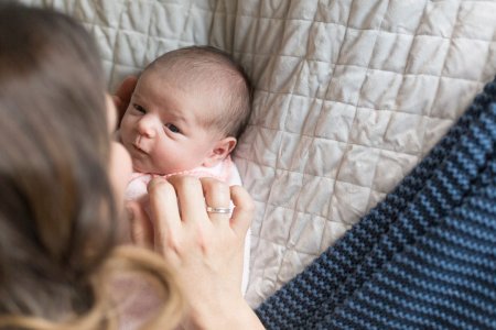 Мы умеем распознавать лица. Но как это делают младенцы?