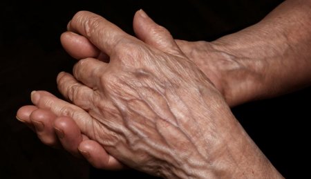 Кожа способна рассказать о вашей склонности к депрессии