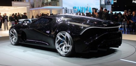 Новая La Voiture Noire от Bugatti стала самым дорогим автомобилем в мире