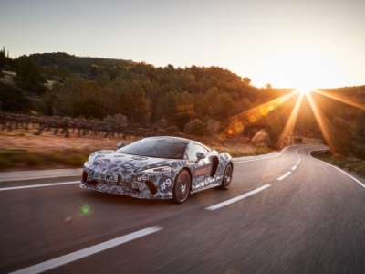 McLaren опубликовал новые снимки модели Grand Tourer