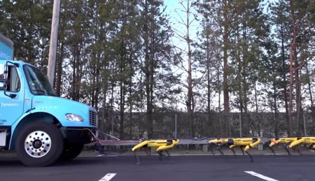 #видео | Роботы SpotMini от Boston Dynamics тянут за собой огромный грузовик