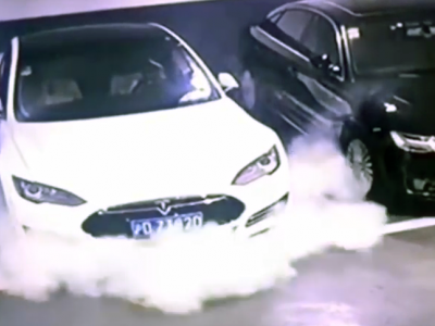Загадочный взрыв автомобиля Tesla в Шанхае расследует производитель