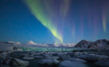 Северный полюс Земли стремится попасть в Сибирь. Почему?