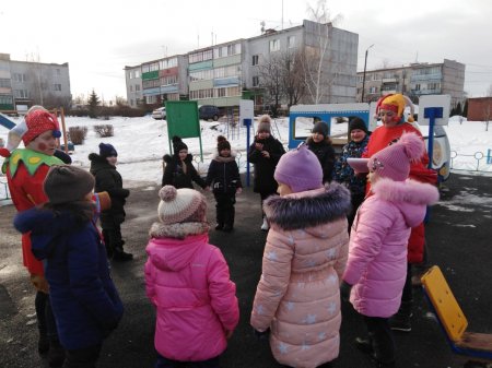 Крещенские забавы в поселке Дмитриевский