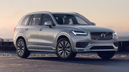 Volvo расширила базовую версию XC90 и назвала цены