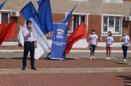 Партийцы Серебряных Прудов провели серию мероприятий .