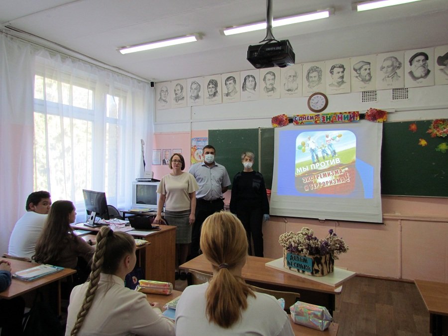 Серебряно прудский сайт. Серебряные пруды. Серебряно Прудский колледж. Полиция серебряные пруды. Саненко серебряные пруды.