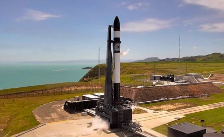 Rocket Lab вернула первую ступень ракеты Electron на Землю