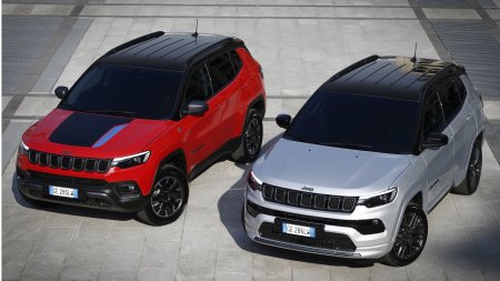 Обновленный Jeep Compass получил автопилот