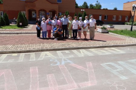 ДЕНЬ МЕДИЦИНСКОГО РАБОТНИКА! ПОЗДРАВЛЕНИЕ СЕКРЕТАРЯ МЕСТНОГО ОТДЕЛЕНИЯ ПАРТИИ "ЕДИНАЯ РОССИЯ" СЕРЕБРЯНЫЕ ПРУДЫ ОЛЕГОМ ПАВЛИХИНЫМ.