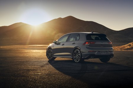 Эволюция иконы: дизайнеры Golf GTI рассказали, как создавали новый «заряженный» хэтч