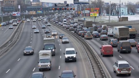 Это бизнес: эксперт оценил идею платного въезда в Москву