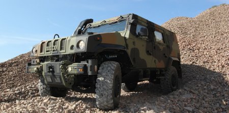 На них можно положиться: 8 самых крутых военных автомобилей современной армии