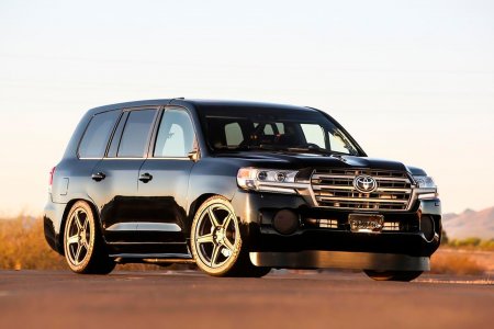 «Крузак», поставивший мир на уши: 5 фактов про Toyota Land Speed Cruiser