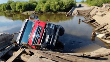 Китайский грузовик решил отдохнуть в российской Нице (фото)