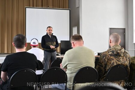 В подмосковный центр отбора на службу по контракту поступила техника для обучения